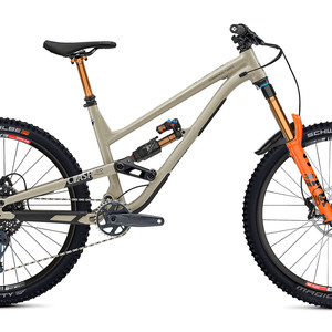 2023 Commencal Clash Signature