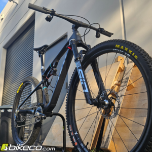 2025 Custom Yeti ASR T5 Ultimate XX SL TRANSMISSON Built by the Pro's The Bike Company